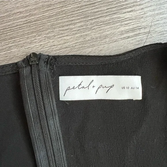 Petal & Pup Franklin Dress Sweetheart Neck Black Mini Dress Size 10 - Picture 7 of 8